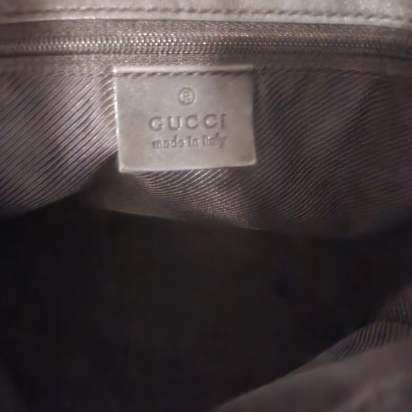 GUCCI MONOGRAM TOTE - Picture 9 of 10